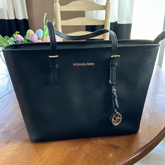 MICHAEL Michael Kors Handbags - Black Michael Kors tote